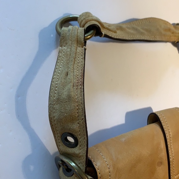 Coach studded vachetta leather shoulder bag - Picture 7 of 14